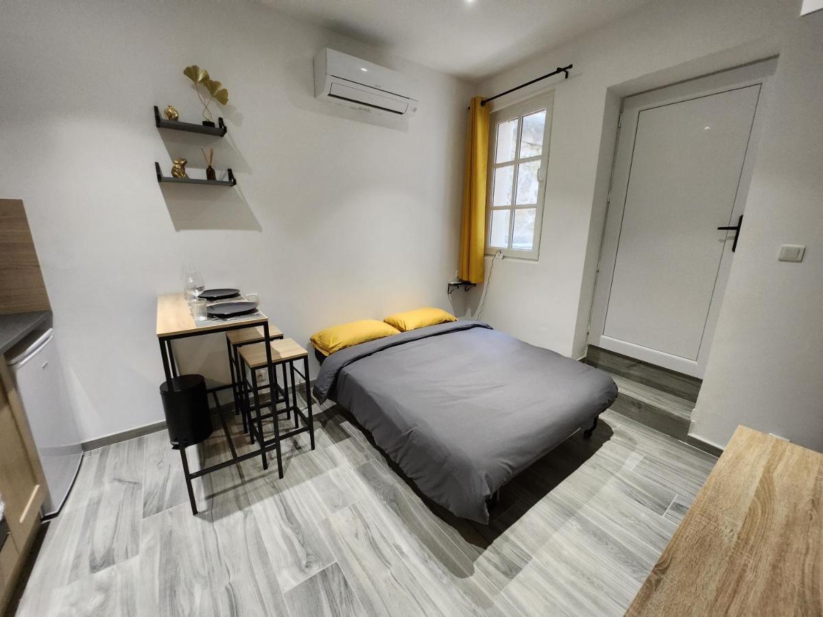 Apartamento Climatise Avec Cour Prive En Rez-de-chaussee Centre Historique *